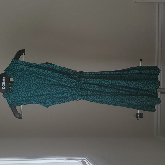 💙💚 Blue & green hearts Old Navy dress with ruffle neck and tie waist - Picture 6 of 8